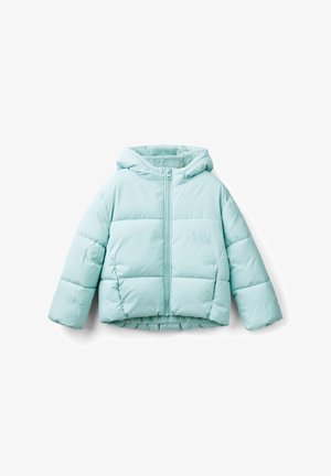 Svetle modrá prošívaná bunda s kapucí, zapínáním na zip a měkkou podšívkou. Obsahuje prošívaný design a elastické manžety pro pohodlné nošení.