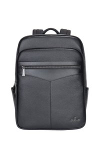 Zaino in pelle nera con superficie texturizzata, tasca anteriore con zip, spallacci regolabili e logo discreto nell'angolo in basso a destra.