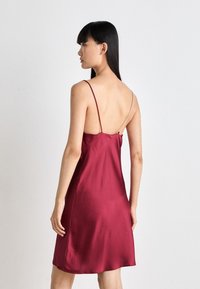 HUGO KASTILLA - Kokteilinė suknelė / vakarėlių suknelė - medium red