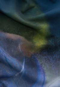 Next V-NECK CUFF - Blus - navy blue watercolour print