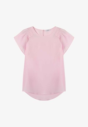 Bluza roz pal cu mânecă scurtă, decolteu rotund, detalii pliate pe umeri și închidere mică cu nasture în spate.