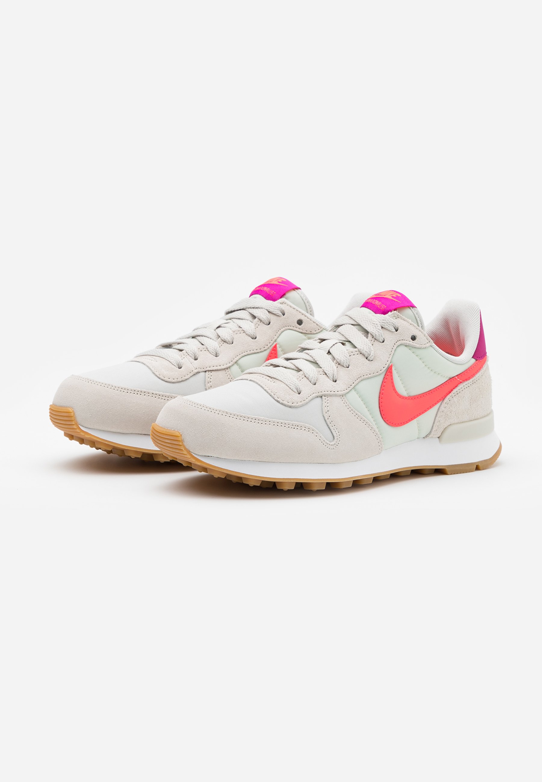 Nike Sportswear NIKE INTERNATIONALIST DAMENSCHUH - Zapatillas - light  bone/flash crimson/cactus flower/summit white/light brown/tierra -  Zalando.es