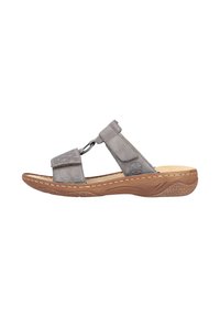 Graue Wildledersandale mit T-Riemen-Design, breitem Vorder- und gepolstertem Fußbett. Die Gummisohle verfügt über eine strukturierte Ausgestaltung und geschwungene Form.