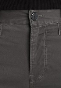 Niet geselecteerd, turbulence