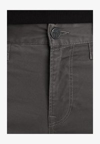 Niet geselecteerd, turbulence