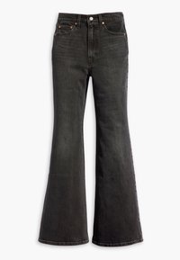 Jean denim noir taille haute avec jambe évasée, fermeture avant par bouton et zip, et design à cinq poches.
