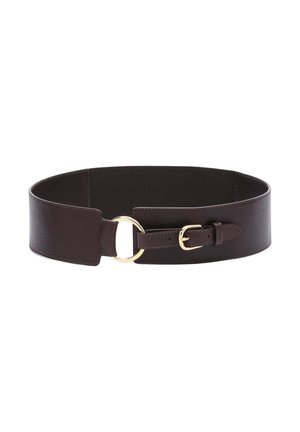 Brede donkerbruine leren riem met een gouden ronde ring en een gouden gesp voor verstelbare sluiting.