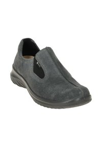 Dunkelgrauer Wildlederschlüpfschuh mit schwarzem elastischem Seitenteil, schwarzer Gummisohle und kleinem Gore-Tex-Aufkleber auf der Oberseite.