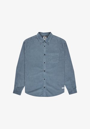 Blauwe overhemdd met een gestructureerde stof, voorzien van een puntkraag, een borstzak en donkere knopen langs de voorkant.