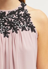 Dorothy Perkins Cocktailjurk - light pink