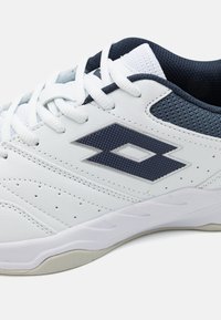 Lotto MIRAGE 650 IDC - Clay court tennis shoes - all white/blue