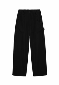 Pantalones anchos negros hechos de mezcla de algodón, con dos bolsillos frontales y una etiqueta con loop única en el costado. Textura suave y ajuste entallado.