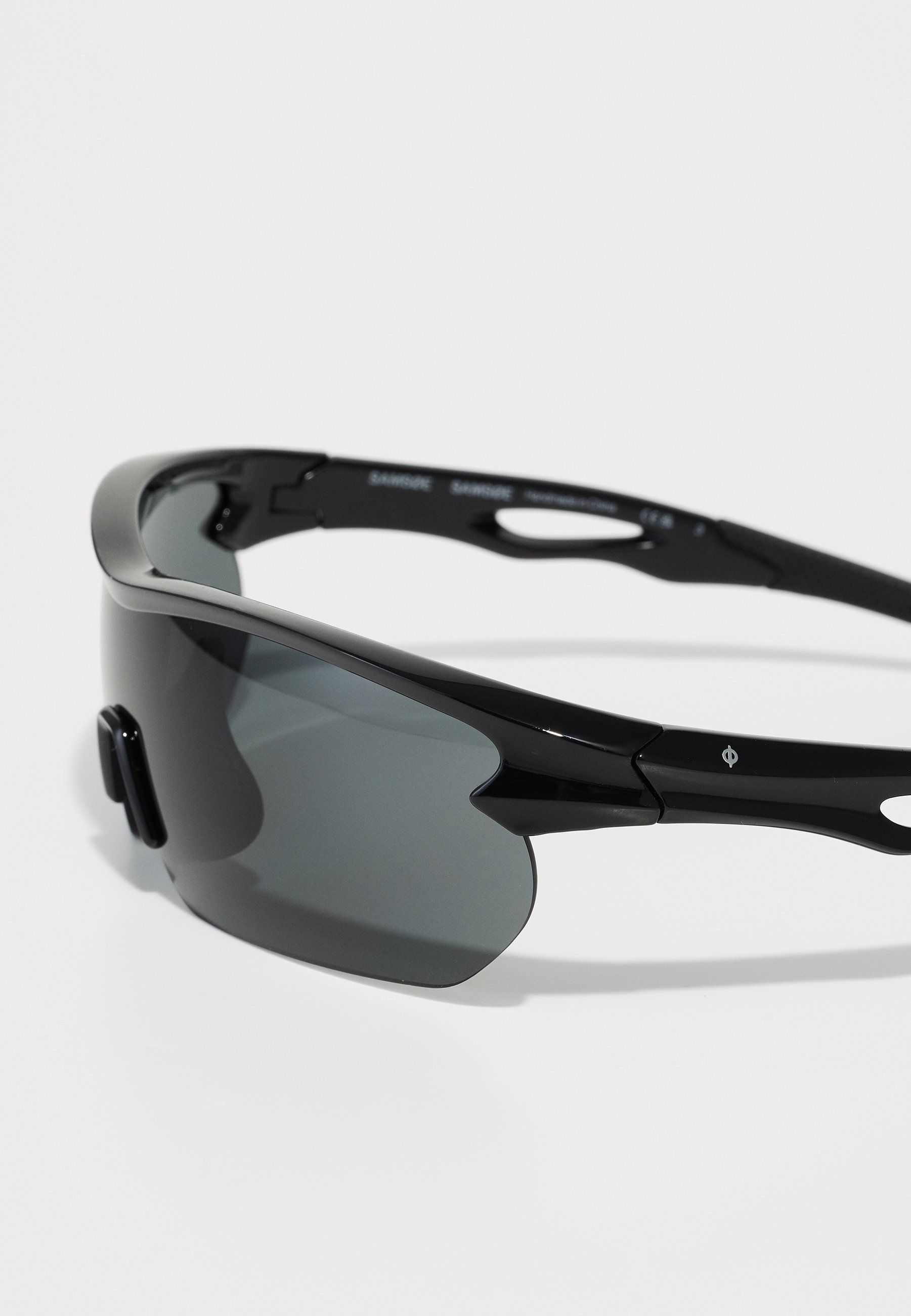 ★HANGLE EYEWEAR★ Neutro Arnel Sunglasses Black MUSINSA | HANGLE EYEWEAR Hangul Sunglasses SUA Black