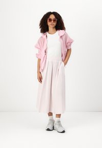 JOOP! Jeans ONYX  - Poletna jakna - bright pink