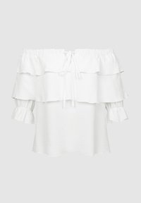 Witte off-shoulder top met gelaagde ruches, gathered mouwen en een trekkoord detail bij de halslijn; gemaakt van lichte stof.