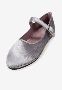 Bosanova Riemchenballerina - lila