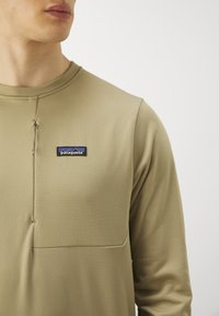 Patagonia THERMAL CREW - Sweatshirt - seabird grey