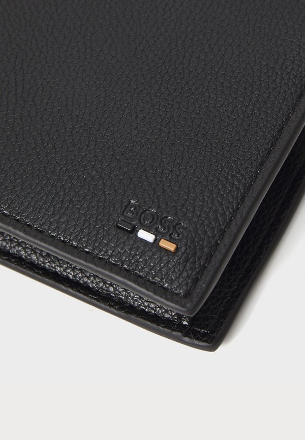 RAY TRIFOLD  - Wallet3