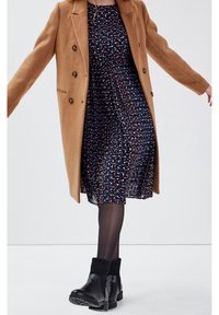 BONOBO Jeans Vardagsklänning - brown