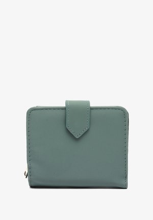 Portefeuille zippé compact en matériau texturé teal, avec une fermeture à rabat et des coutures contrastées. Forme rectangulaire avec une finition lisse.
