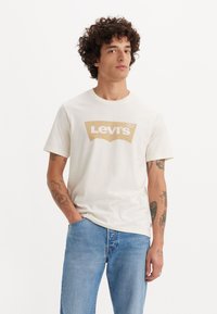 Levi's® GRAPHIC CREWNECK TEE - Camiseta estampada - egret
