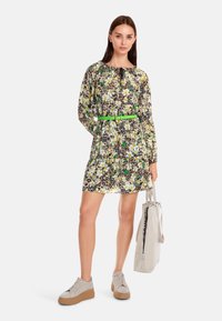 Marc Cain Freizeitkleid - granola