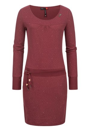 Długa sukienka z długim rękawem do kolan w kolorze bordowym z drobnymi białymi groszkami, okrągłym dekoltem, paskiem z regulowanym sznurkiem i ozdobnymi guzikami przy kołnierzu.