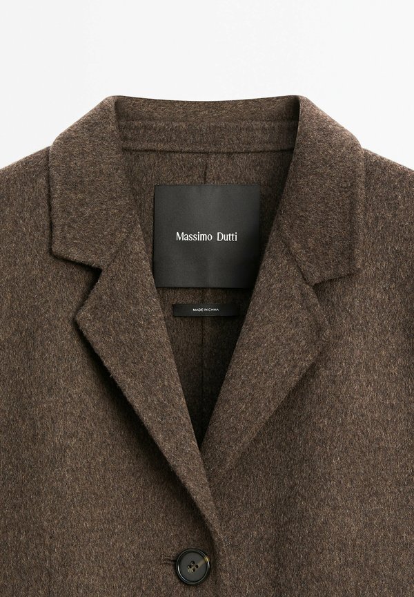 WITH TAILORED COLLAR - Blazer2