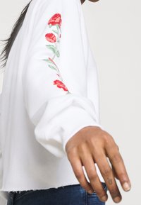 Hollister Co. Felpa - white