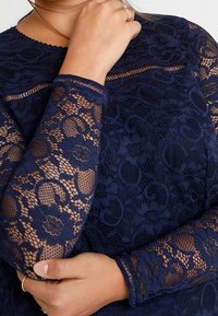 Dorothy Perkins Curve Cocktailklänning - dark blue