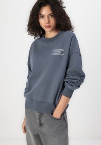 Abercrombie & Fitch Logo Crew Sweatshirt - Ikdienas džemperis - dark grey