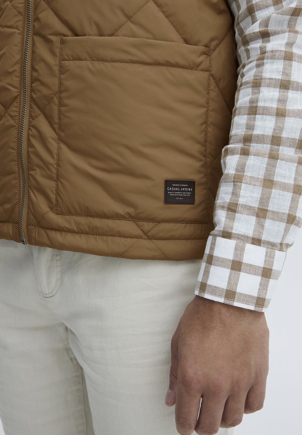 CFOlas - Waistcoat - ermine3