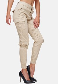 Elara Cargobroek - hellbeige