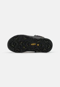 Keen Botas para la nieve - black