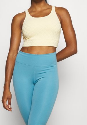 T-shirt de sport - light yellow