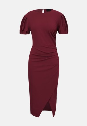 Midi šaty vínově červené barvy s nadýchanými krátkými rukávy, přiléhavým pasem a asymetrickým předním rozparkem.