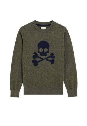 Olijfgroene trui met lange mouwen, voorzien van een donkerblauw doodskop- en kruisbeenderenmotief op de voorkant, met ribgebreide manchetten en zoom.
