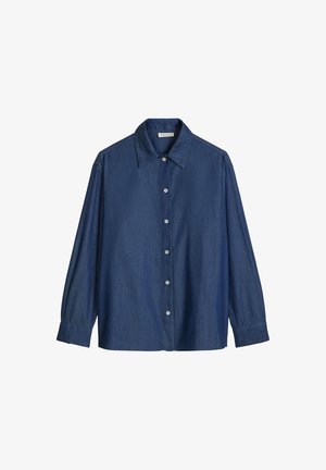 Donkerblauw overhemd met lange mouwen, knopen en puntige kraag, getoond op een witte achtergrond.