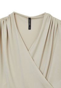 Calliope Top - beige