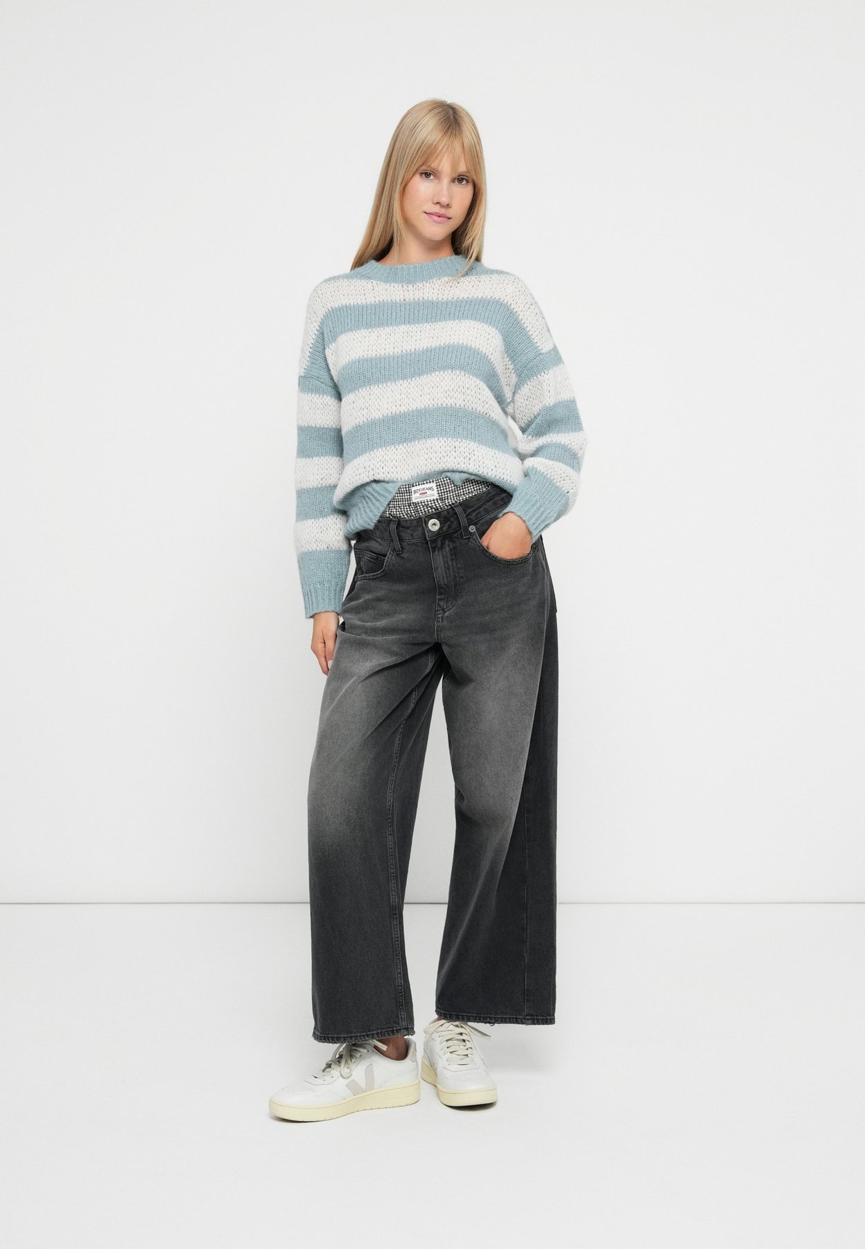ONLCAMEL LIFE STRIPE O NECK