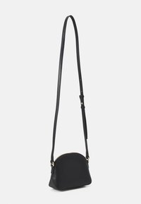 Calvin Klein LOCK SEASONAL CROSSBODY  - Axelremsväska - black