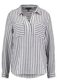 Maglia a maniche lunghe a righe grigie e bianche, con due tasche sul petto, scollo a V e vestibilità comoda con orlo arrotondato.