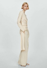 Mango LAURA - Bluza - beige