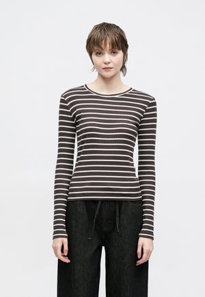 ALLY O NECK TEE - Tops ar garām piedurknēm - moonstruck/chocolate