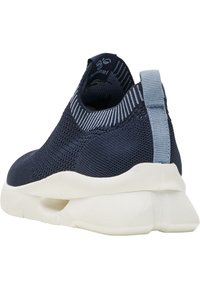 Hummel TATUM SEAMLESS - Sneakers basse - black iris