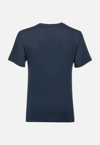 Camiseta de color azul marino oscuro con mangas cortas, un escote redondo y una textura suave. Espalda lisa sin ningún logotipo o patrón visible.