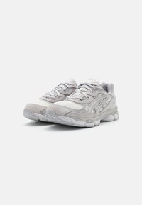 ASICS SportStyle GEL-NYC UNISEX - Sapatilhas - cream/cloud grey