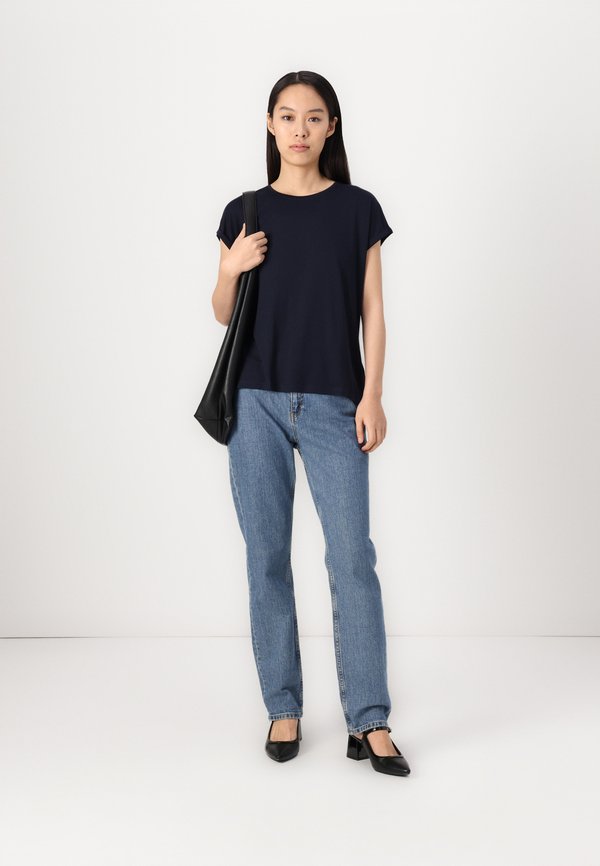 FLUENT TEE - Basic T-shirt2