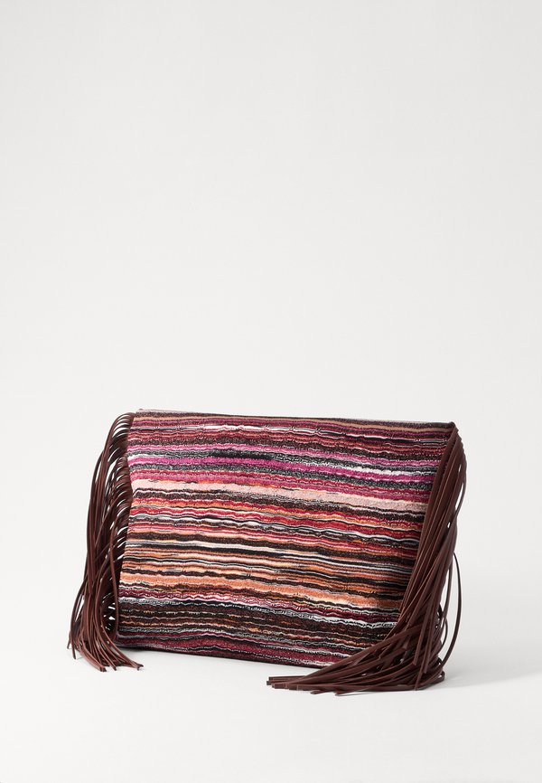 CLUTCH FRINGES - Clutch2