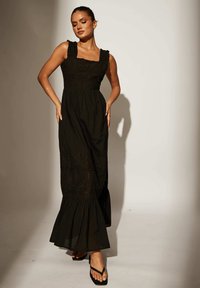 Unselected, black
